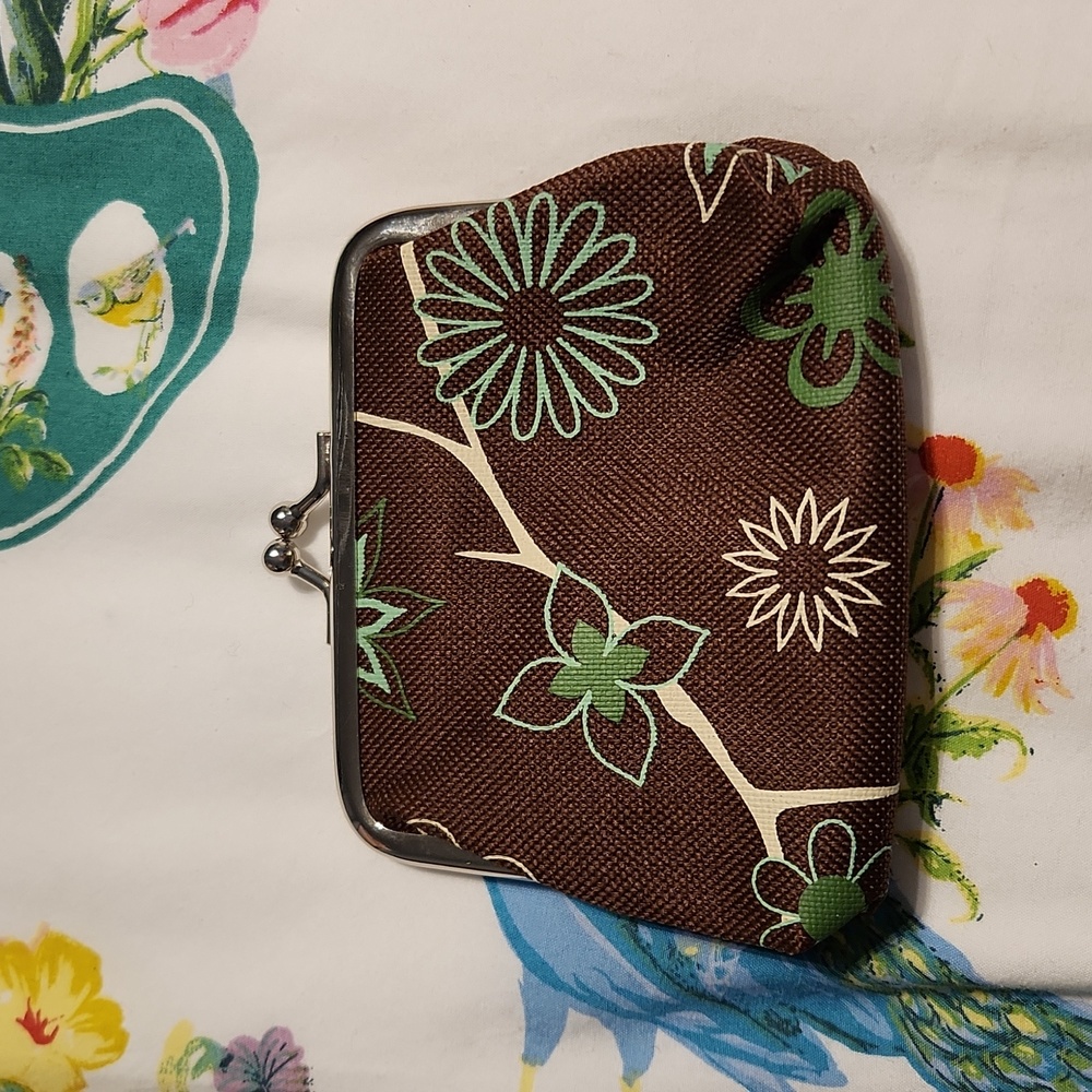 Flowered coin purse